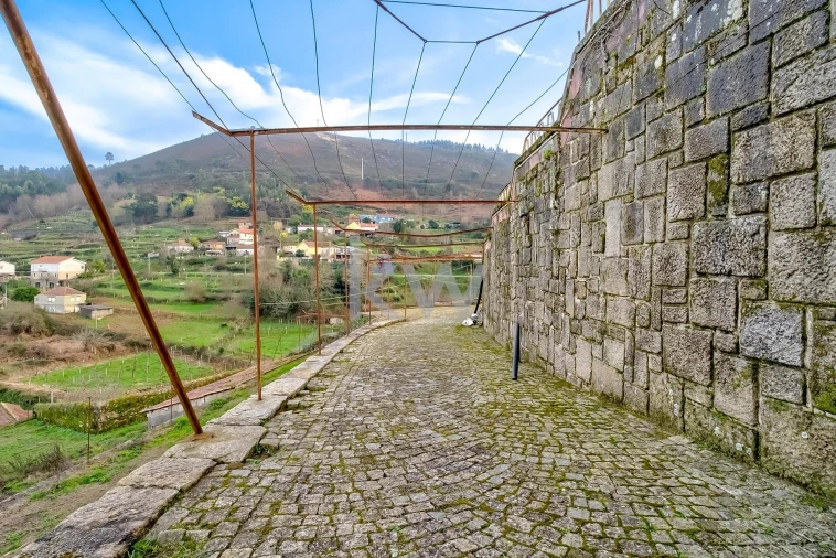 Moradia T4 para Venda em Chaviães e Paços Foto 46