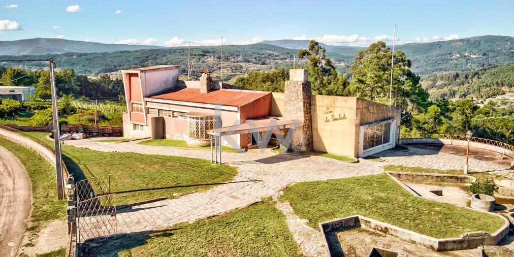 Moradia T4 para Venda em Chaviães e Paços Foto 3