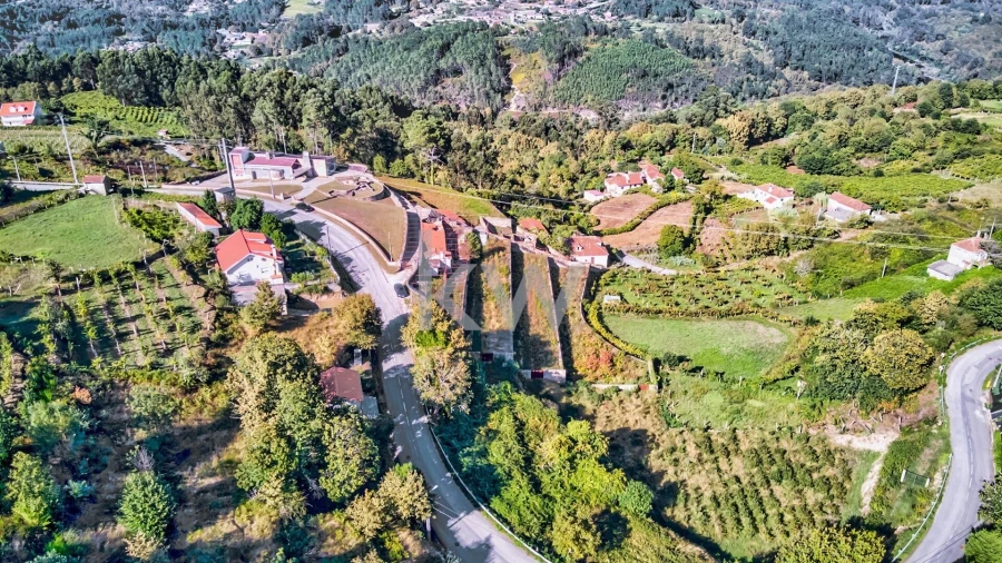 Moradia T4 para Venda em Chaviães e Paços Foto 52