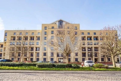 Apartamento T4 para Venda em Paranhos