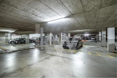 Apartamento T4 para Venda em Paranhos
