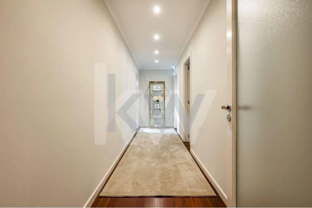 Apartamento T4 para Venda em Paranhos Foto 17