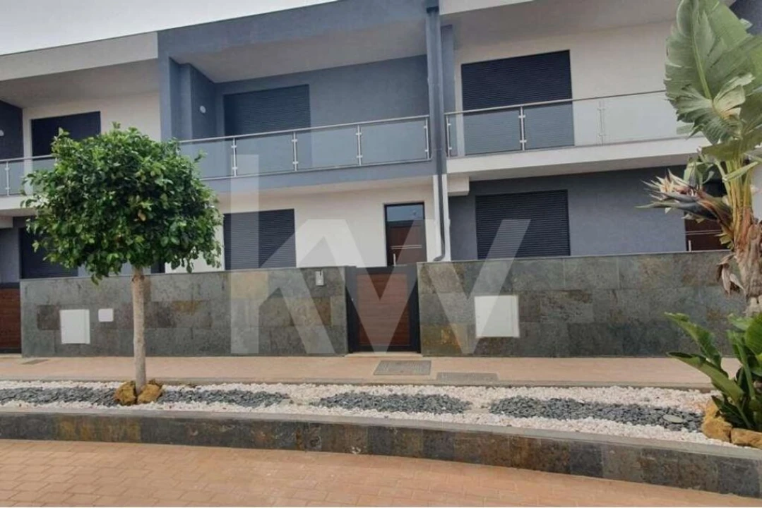 Moradia T3 para Venda em Albufeira e Olhos de Água Foto 50