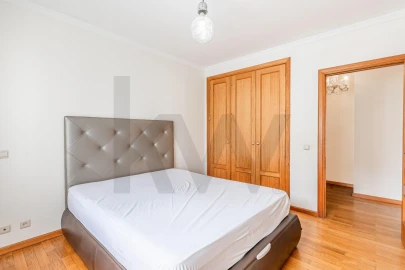 Apartamento T3 para Venda em Funchal (São Pedro)