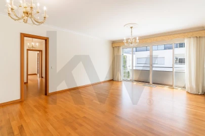 Apartamento T3 para Venda em Funchal (São Pedro)