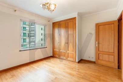 Apartamento T3 para Venda em Funchal (São Pedro)