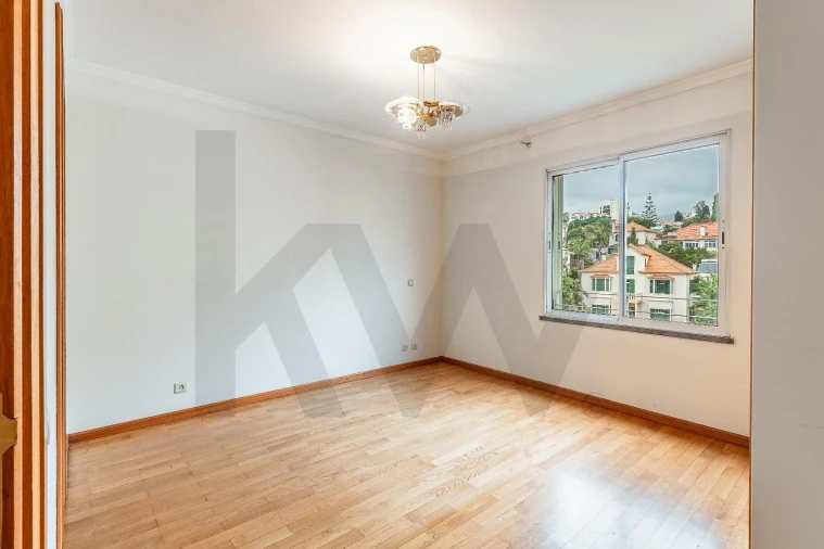 Apartamento T3 para Venda em Funchal (São Pedro) Foto 17