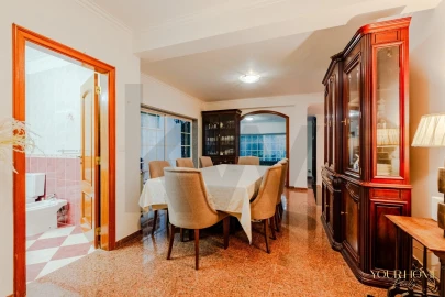 Moradia T5 para Venda em Alcabideche