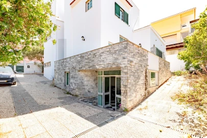 Moradia T5 para Venda em Alcabideche