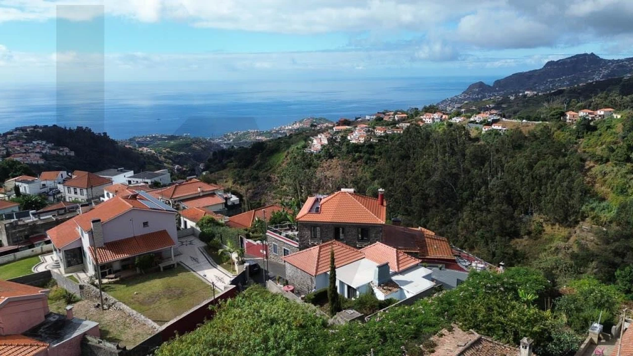 Moradia T2 para Venda em Santo Antonio Foto 31