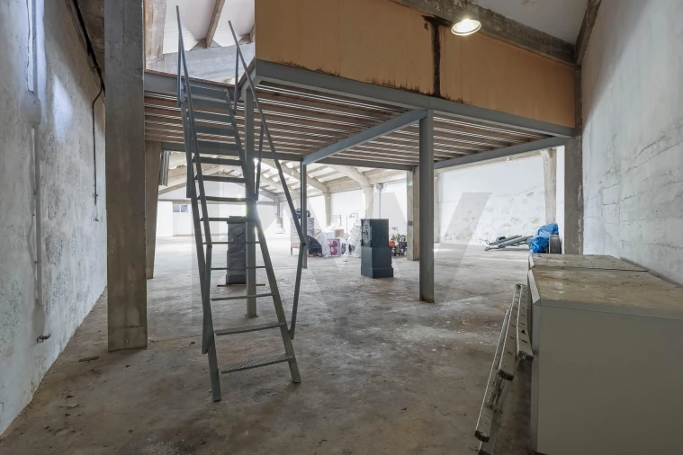 Armazém para Arrendamento em Cedofeita, Santo Ildefonso, Sé, Miragaia, São Nicolau e Vitória Foto 19