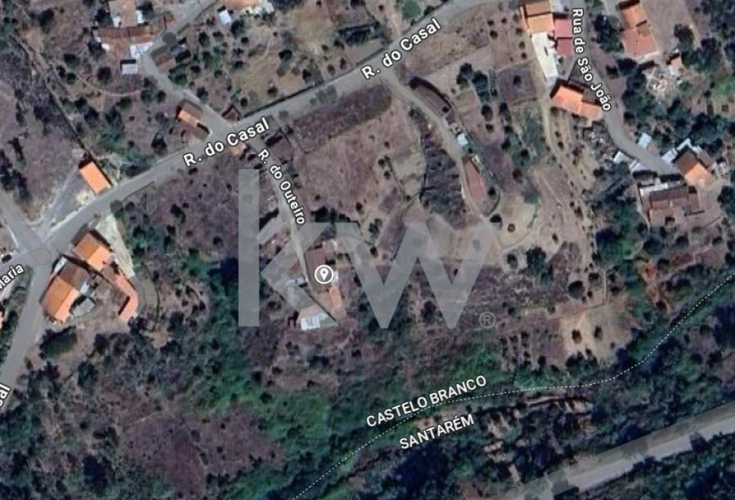 Moradia T3 para Venda em Vila de Rei Foto 1