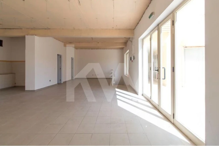 Loja para Venda em Mafra Foto 11