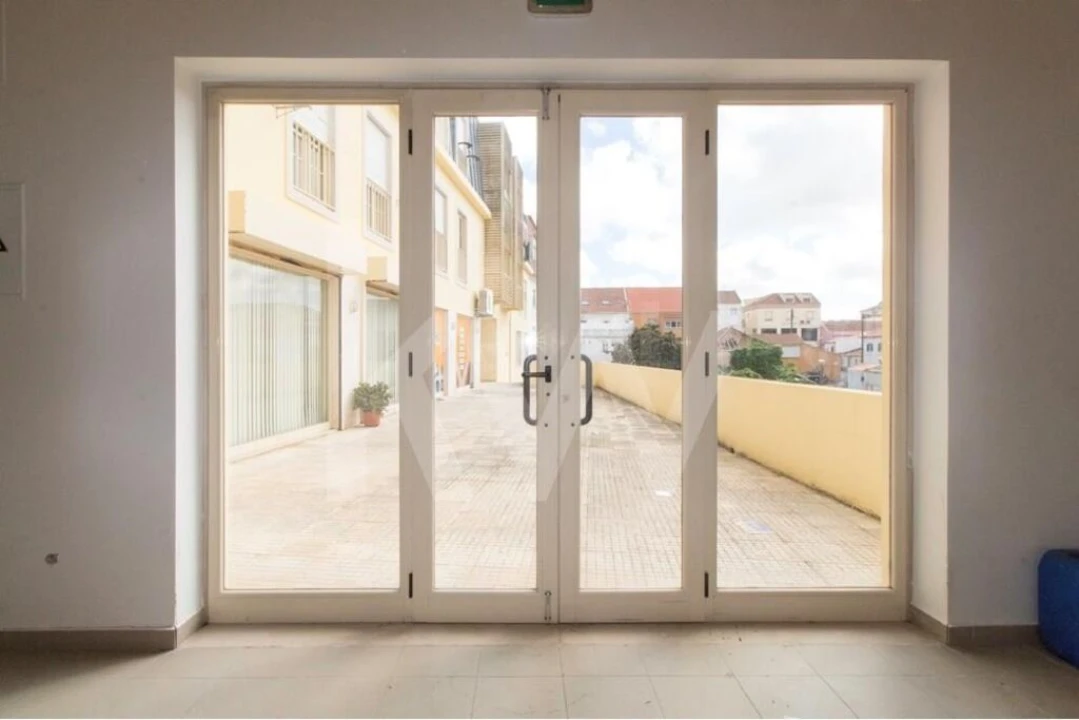 Loja para Venda em Mafra Foto 14