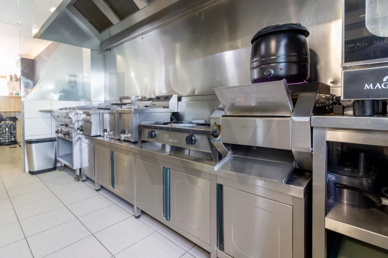 Loja para Venda em Bacelo e Senhora da Saúde Foto 19