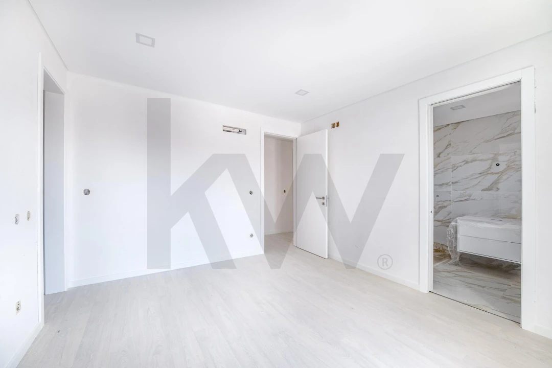 Apartamento T3 para Venda em Ericeira Foto 18