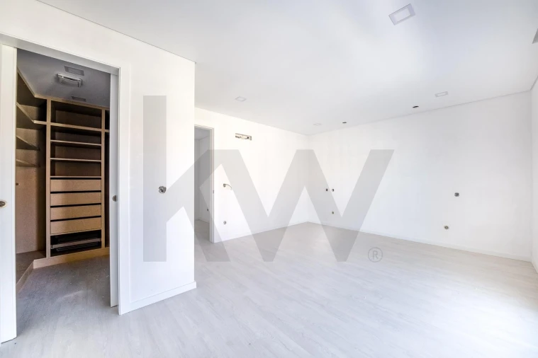 Apartamento T3 para Venda em Ericeira Foto 25