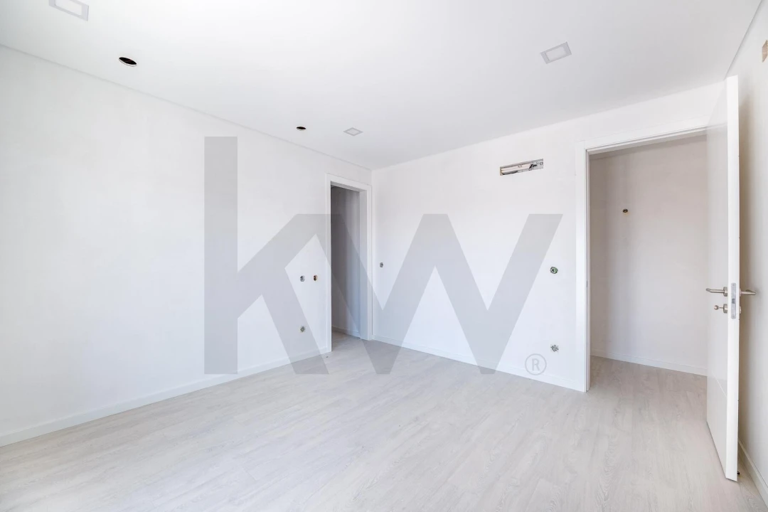 Apartamento T3 para Venda em Ericeira Foto 19