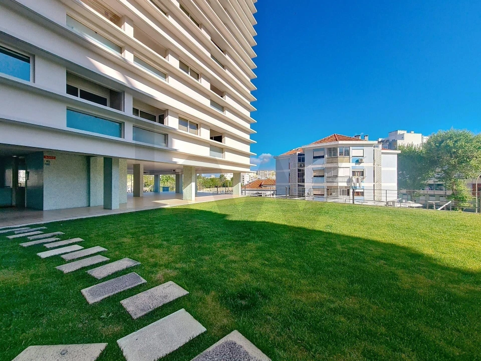 Apartamento T3 para Venda em União das Freguesias de Setúbal Foto 2