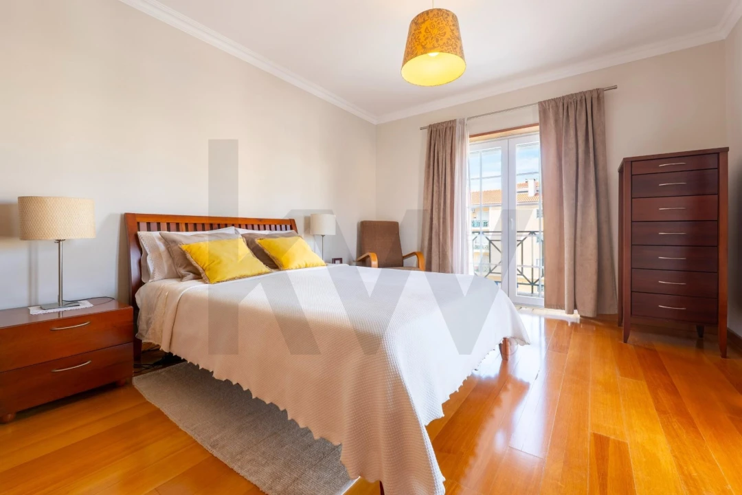 Apartamento T2 para Venda em Malveira e São Miguel de Alcainça Foto 12