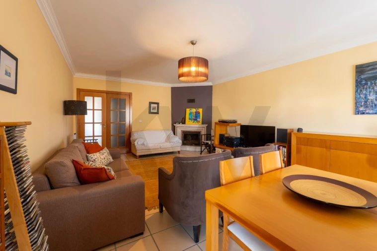 Apartamento T2 para Venda em Malveira e São Miguel de Alcainça Foto 3