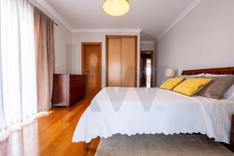 Apartamento T2 para Venda em Malveira e São Miguel de Alcainça Foto 11