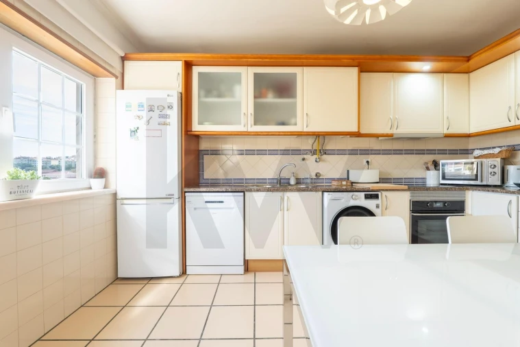 Apartamento T2 para Venda em Malveira e São Miguel de Alcainça Foto 16