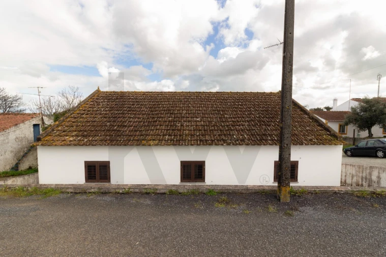 Moradia T3 para Venda em São Manços e São Vicente do Pigeiro Foto 13