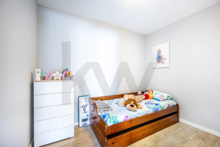 Moradia T4 para Venda em Canelas Foto 42