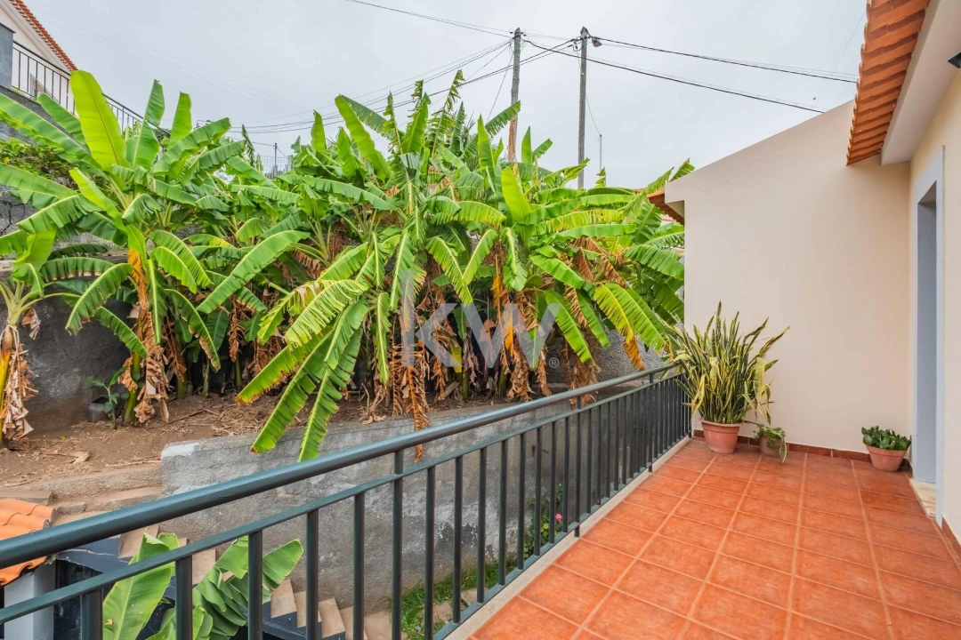 Moradia T3 para Venda em Ribeira Brava Foto 40