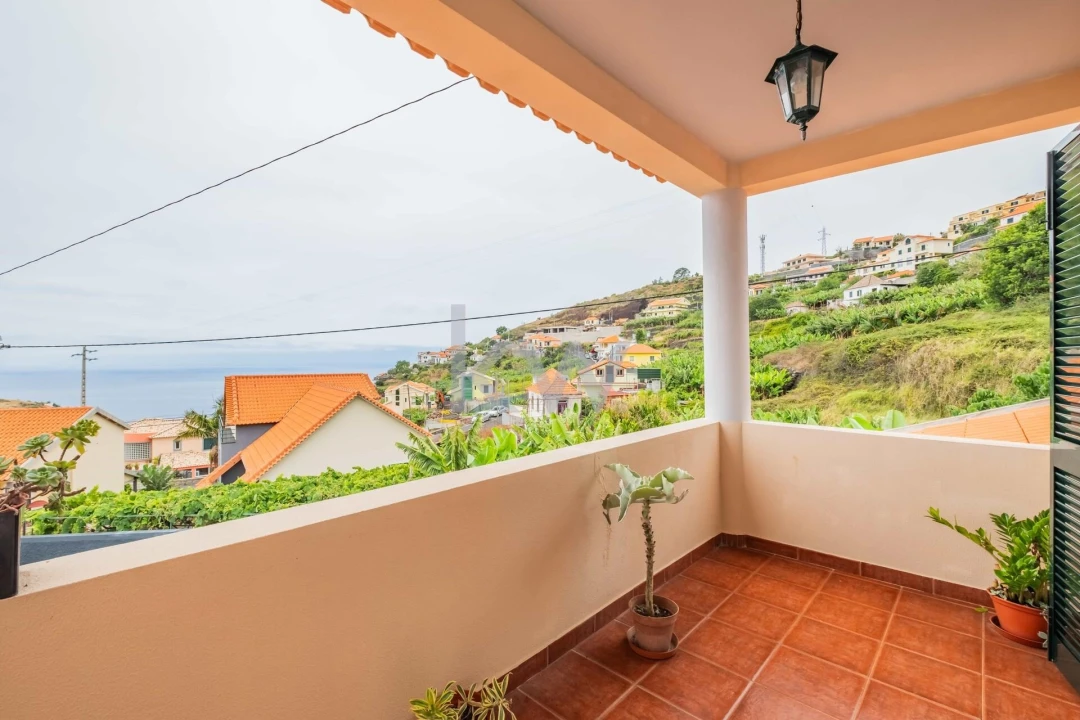 Moradia T3 para Venda em Ribeira Brava Foto 35