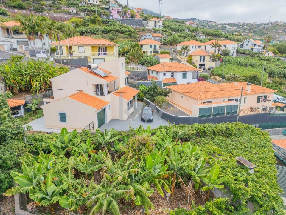 Moradia T3 para Venda em Ribeira Brava Foto 57