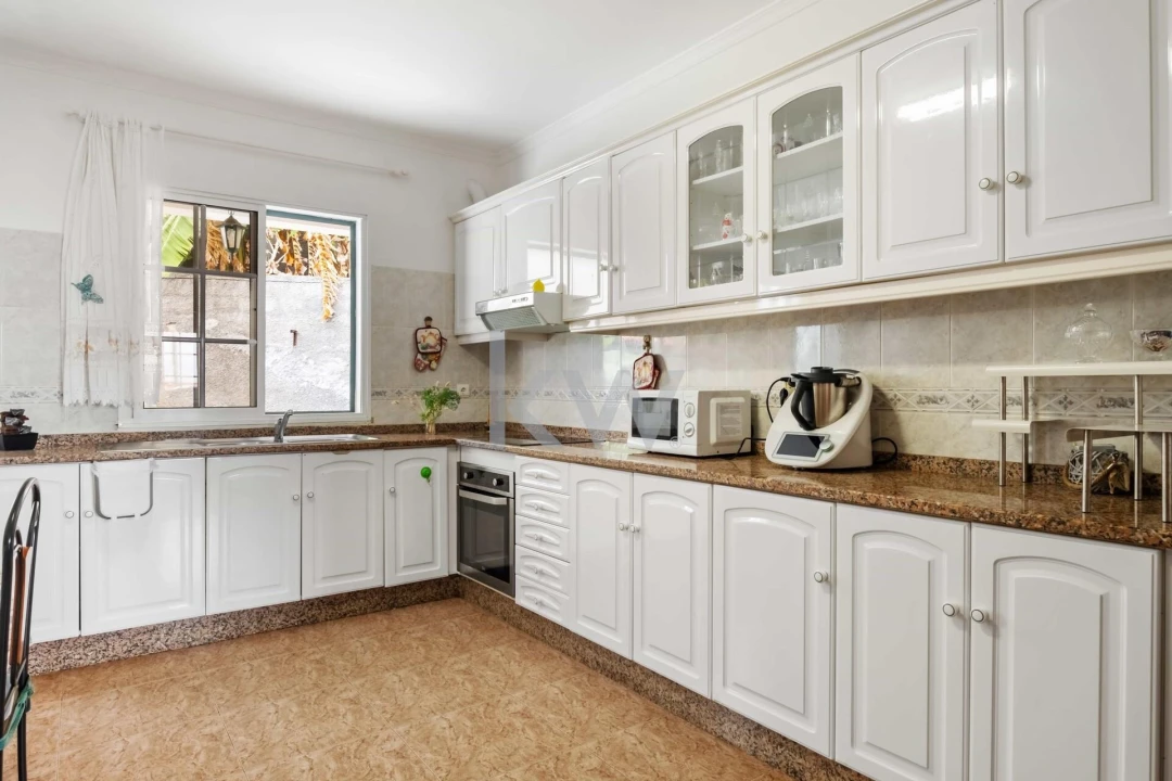 Moradia T3 para Venda em Ribeira Brava Foto 15