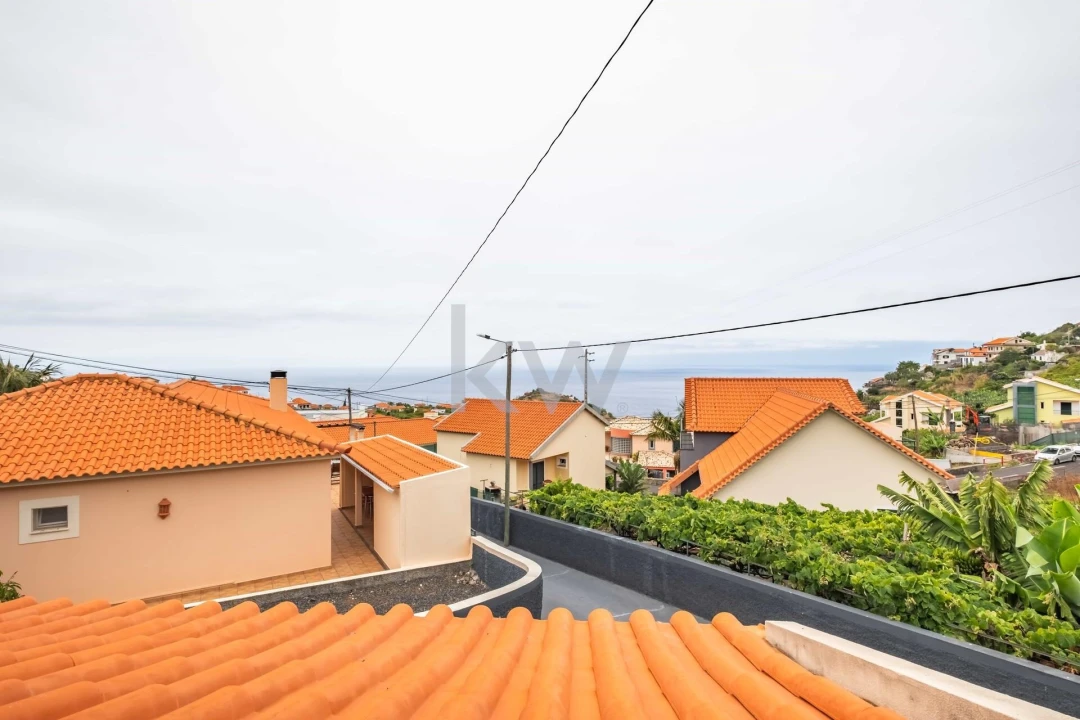 Moradia T3 para Venda em Ribeira Brava Foto 32