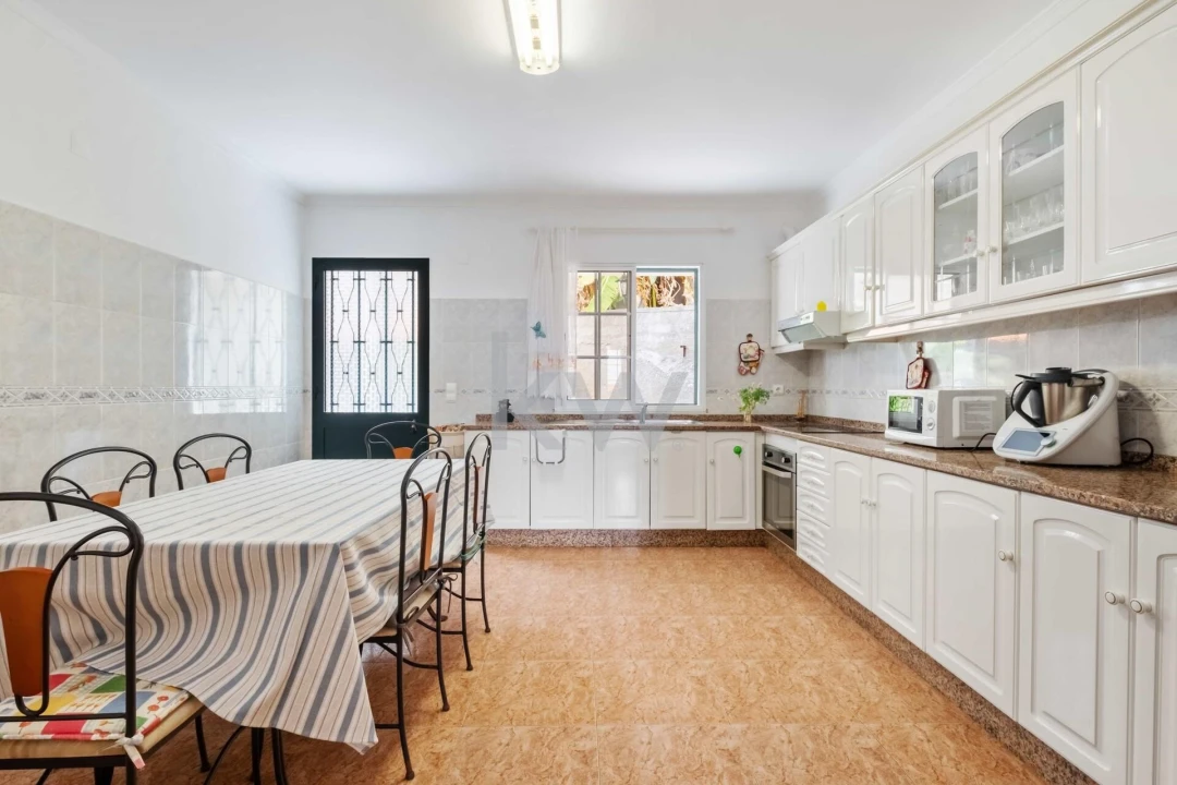 Moradia T3 para Venda em Ribeira Brava Foto 14