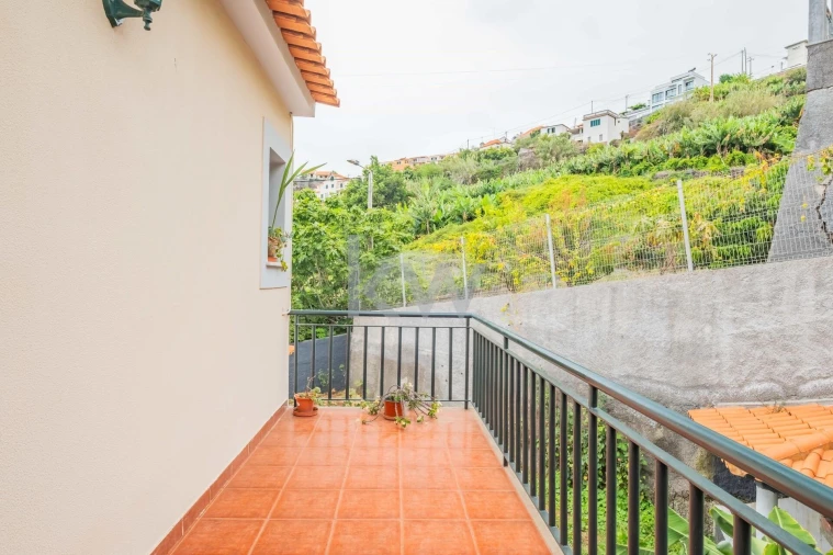 Moradia T3 para Venda em Ribeira Brava Foto 39