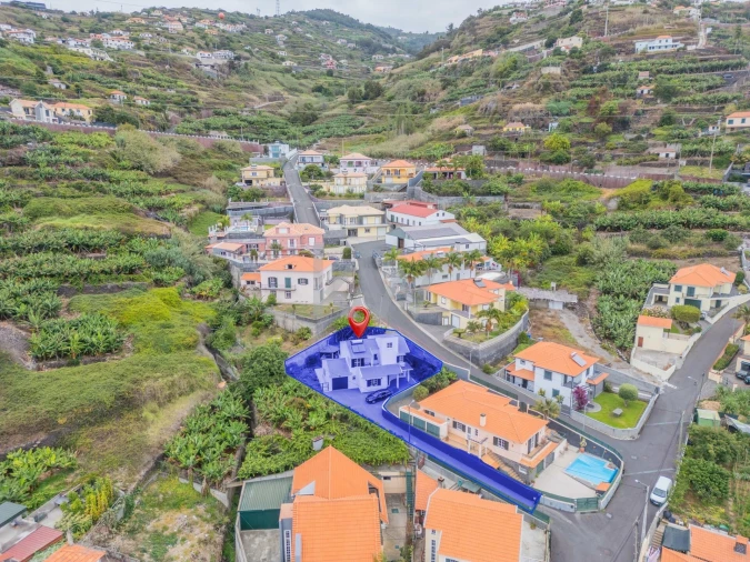 Moradia T3 para Venda em Ribeira Brava Foto 2