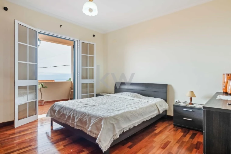 Moradia T3 para Venda em Ribeira Brava Foto 17