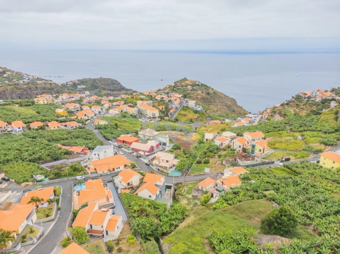 Moradia T3 para Venda em Ribeira Brava Foto 53