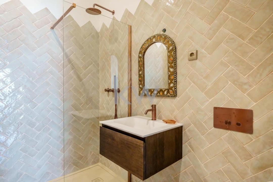 Moradia T7 para Venda em Lagos (São Sebastião e Santa Maria) Foto 32