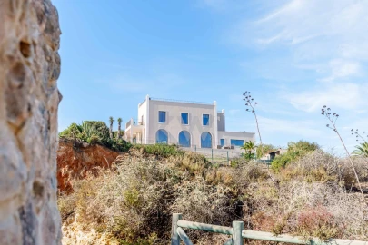 Moradia T7 para Venda em Lagos (São Sebastião e Santa Maria)