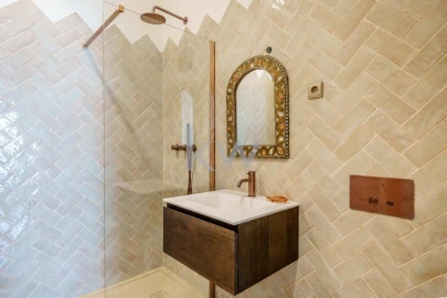 Moradia T7 para Venda em Lagos (São Sebastião e Santa Maria)