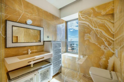 Moradia T7 para Venda em Lagos (São Sebastião e Santa Maria)