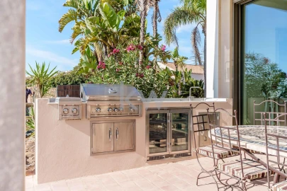 Moradia T7 para Venda em Lagos (São Sebastião e Santa Maria)