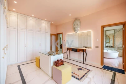 Moradia T7 para Venda em Lagos (São Sebastião e Santa Maria)