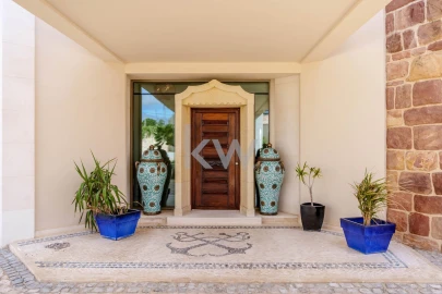 Moradia T7 para Venda em Lagos (São Sebastião e Santa Maria)