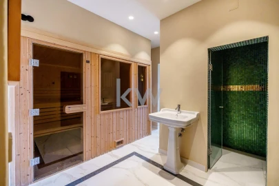 Moradia T7 para Venda em Lagos (São Sebastião e Santa Maria)