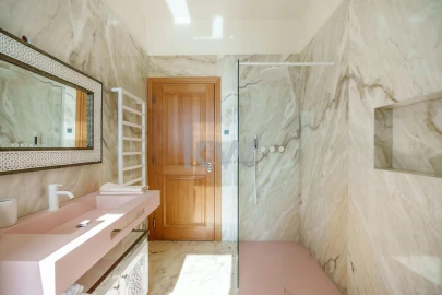 Moradia T7 para Venda em Lagos (São Sebastião e Santa Maria)