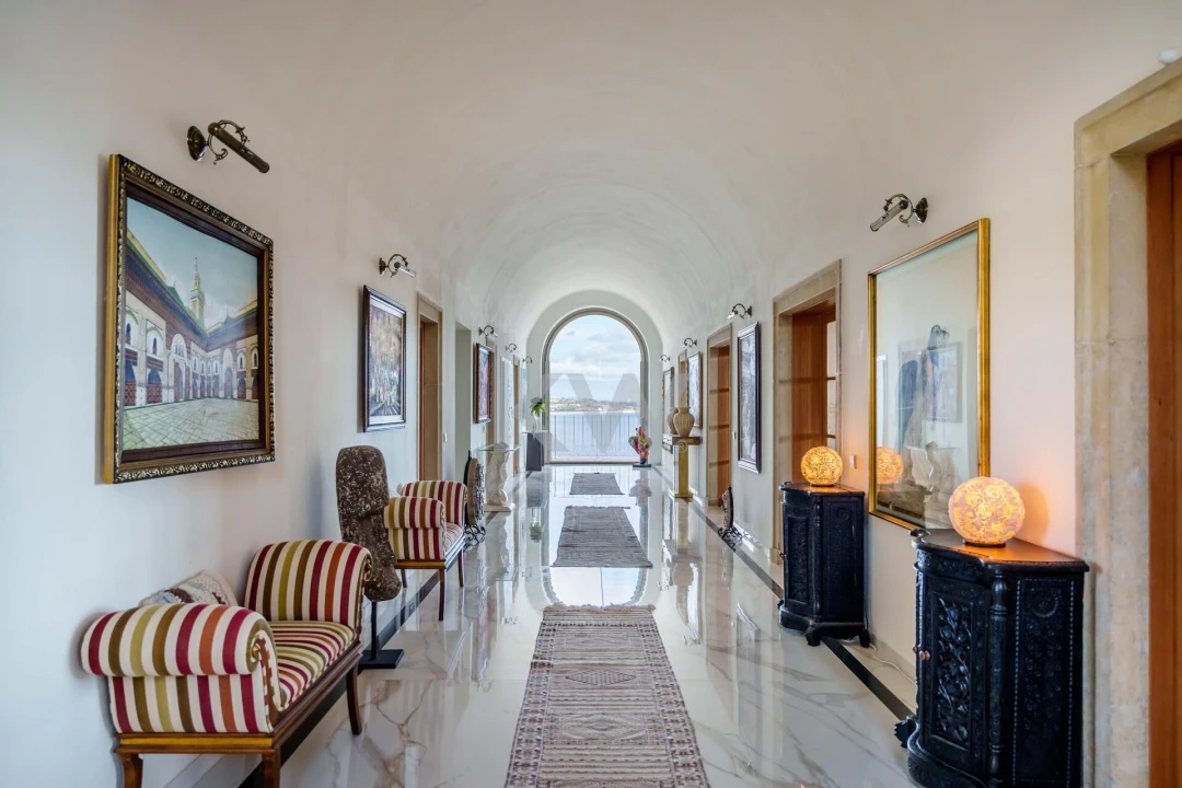 Moradia T7 para Venda em Lagos (São Sebastião e Santa Maria) Foto 68