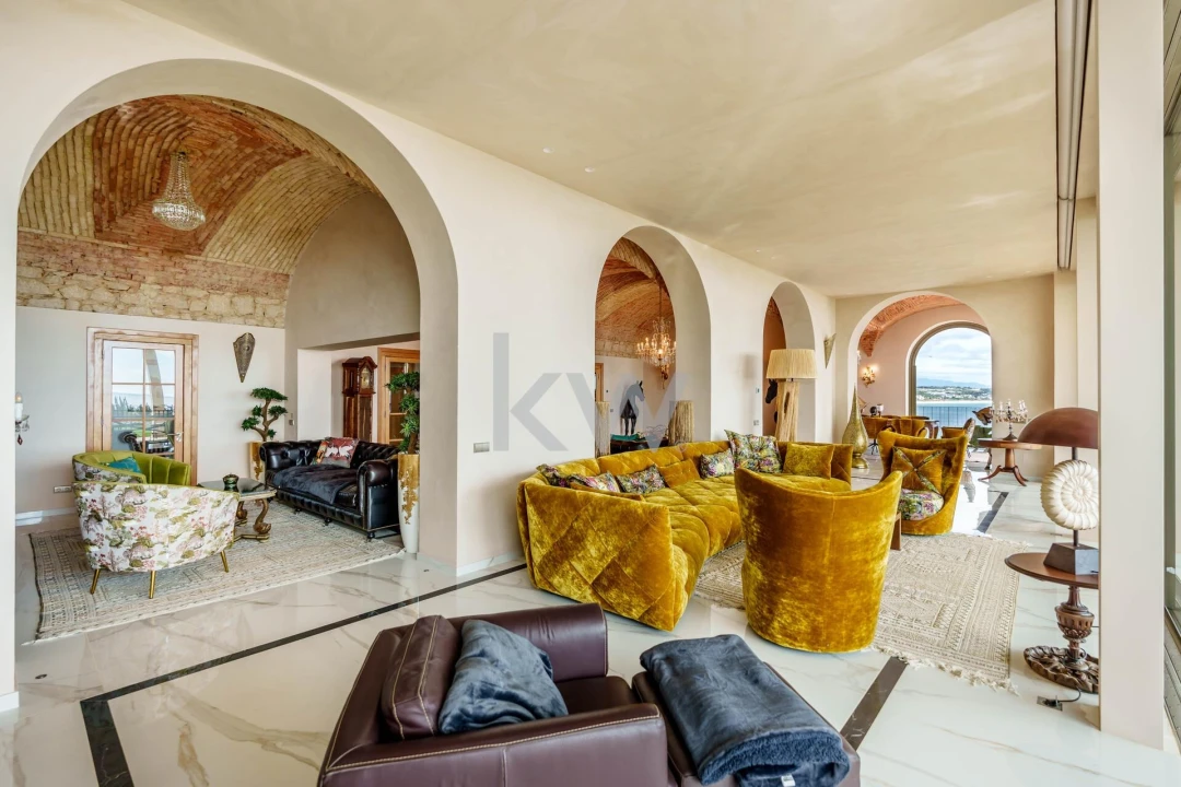 Moradia T7 para Venda em Lagos (São Sebastião e Santa Maria) Foto 58